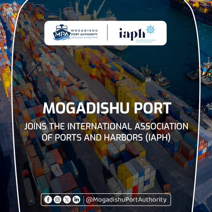 HC-xvdcboAA-Snl (1) HC-xvdcboAA-Snl (1)